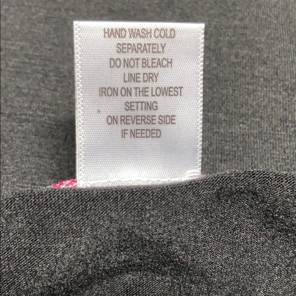 NWOT Sleeveless Top w/Lace Shoulder Details Black - Picture 12 of 14